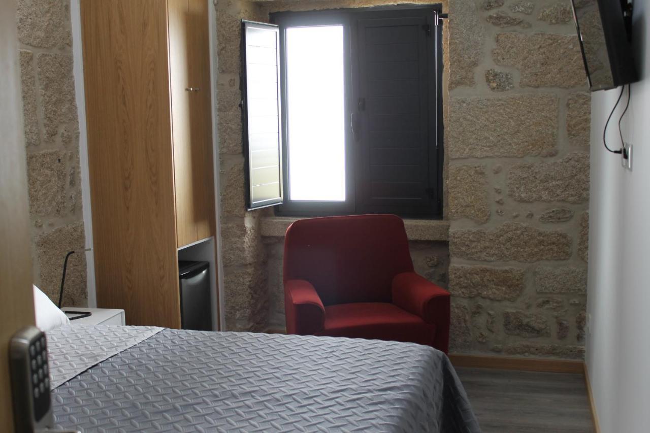 Alojamento Girassol - Guest House - Quarto Com Casa De Banho Privativa Castelo Branco  Buitenkant foto