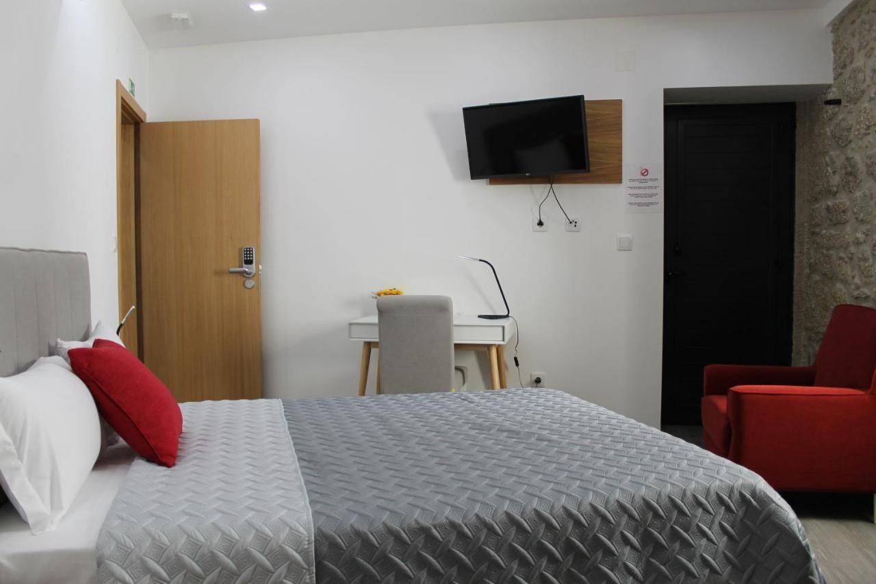 Alojamento Girassol - Guest House - Quarto Com Casa De Banho Privativa Castelo Branco  Buitenkant foto