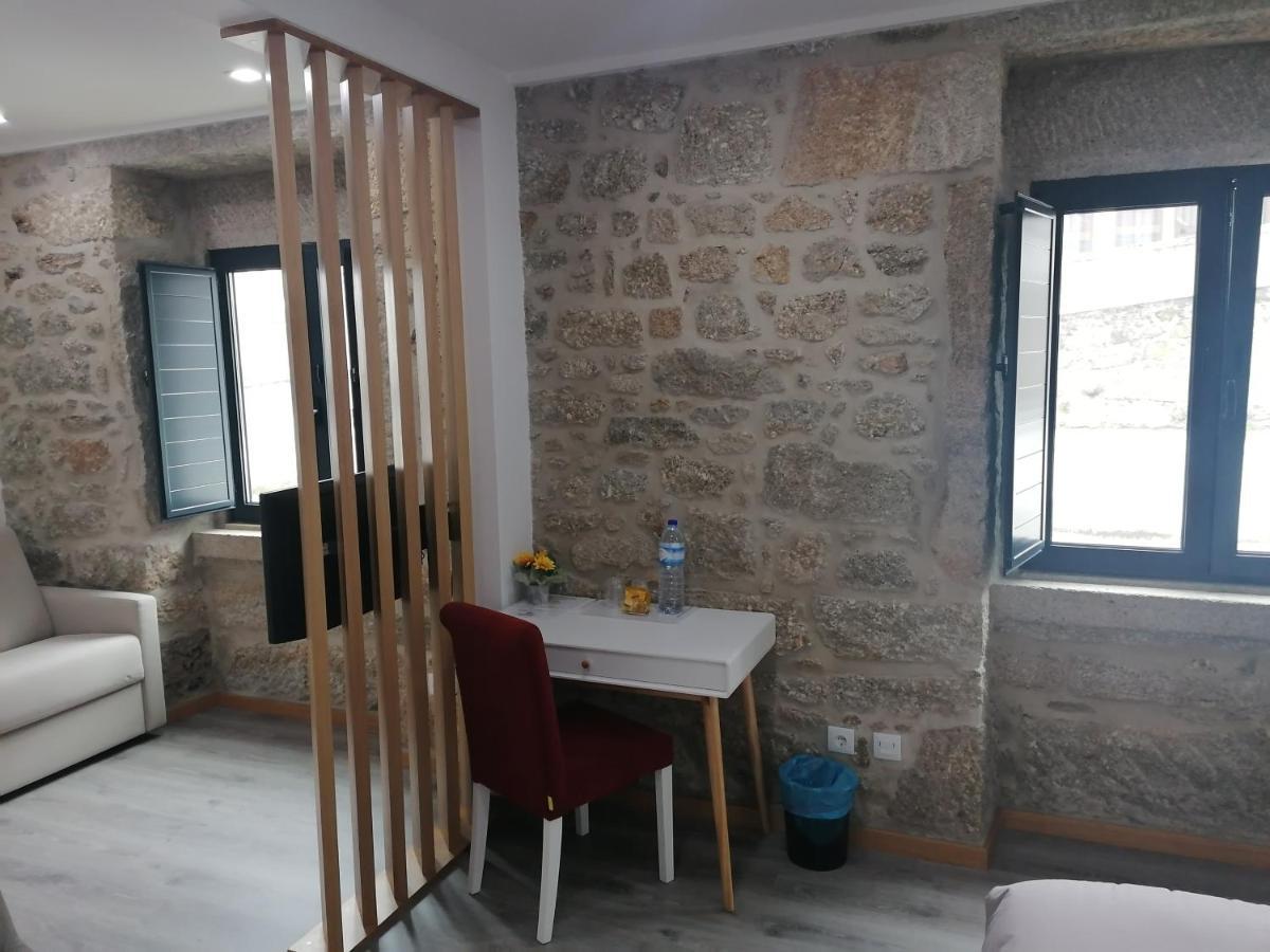 Alojamento Girassol - Guest House - Quarto Com Casa De Banho Privativa Castelo Branco  Buitenkant foto