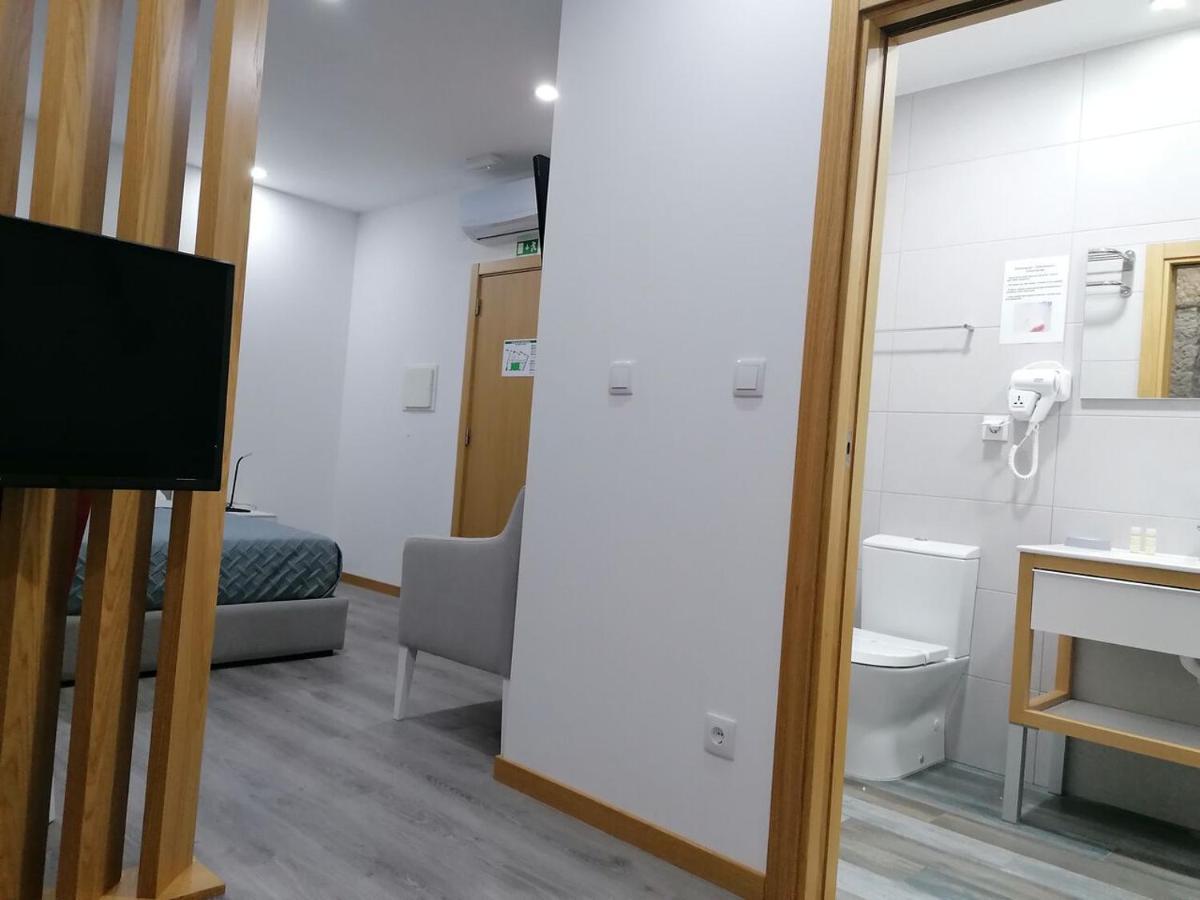 Alojamento Girassol - Guest House - Quarto Com Casa De Banho Privativa Castelo Branco  Buitenkant foto