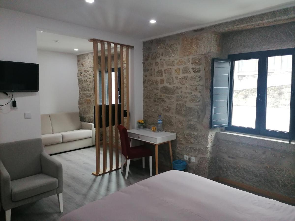Alojamento Girassol - Guest House - Quarto Com Casa De Banho Privativa Castelo Branco  Buitenkant foto