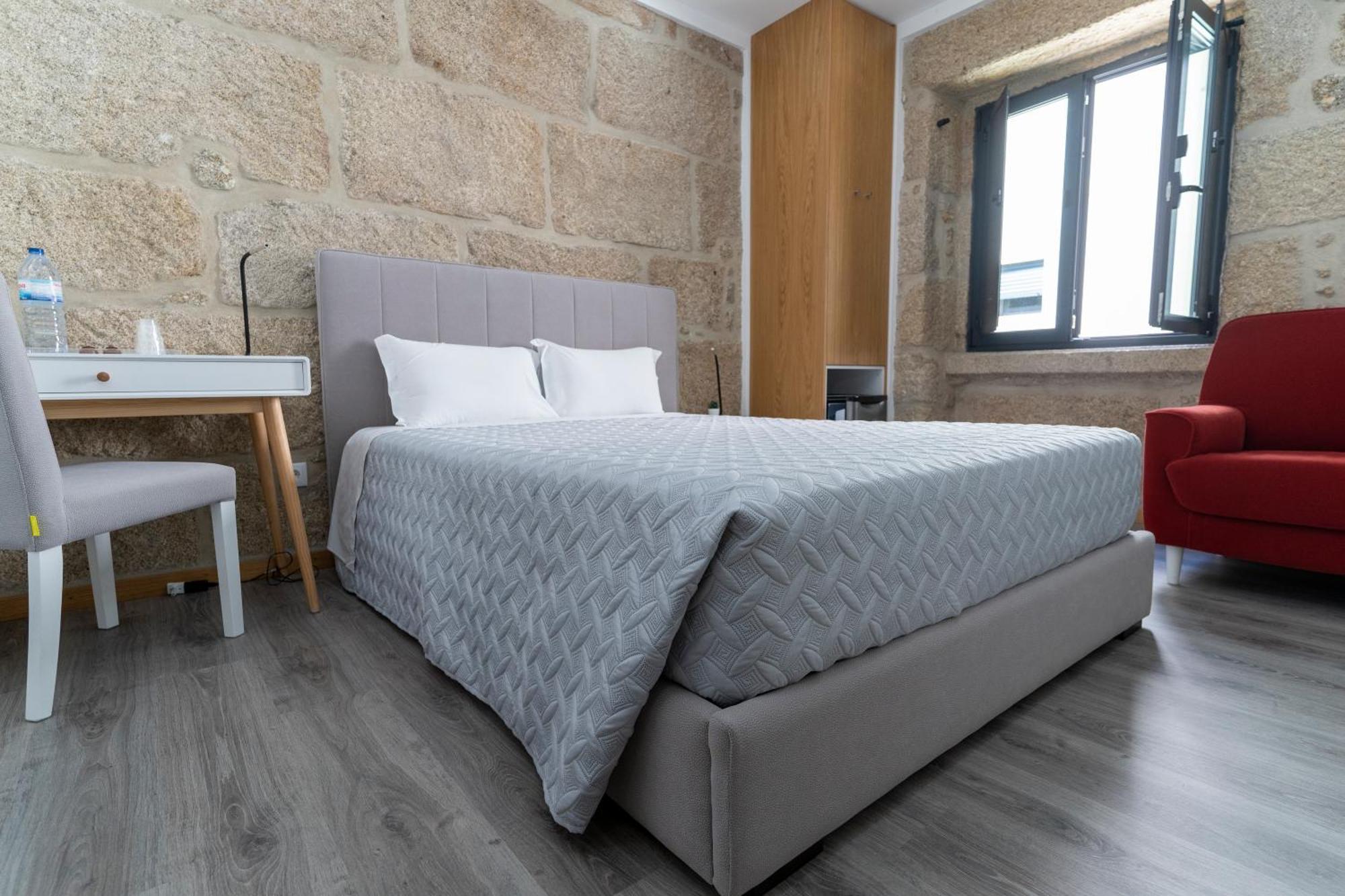 Alojamento Girassol - Guest House - Quarto Com Casa De Banho Privativa Castelo Branco  Buitenkant foto